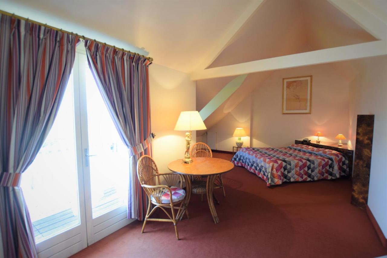 Crispol Hotel Saint-Père Екстериор снимка